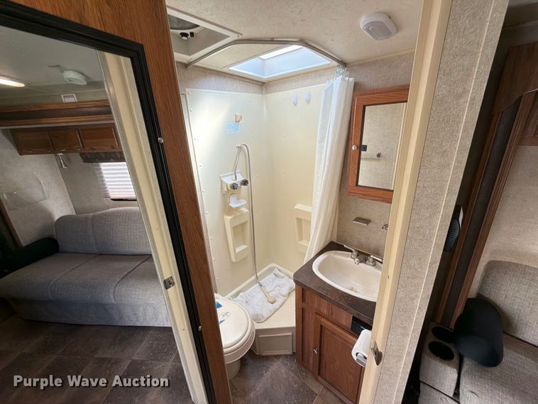 image for item EP7902 2014 Forest River Real-Lite Mini Lite 2109 S camper
