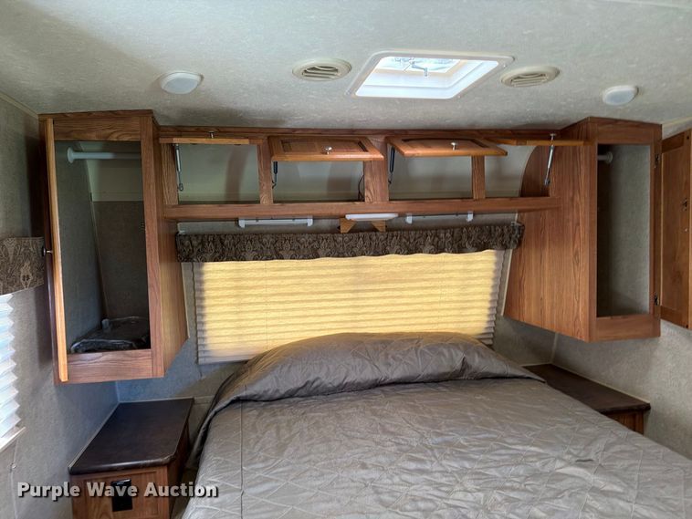 image for item EP7902 2014 Forest River Real-Lite Mini Lite 2109 S camper