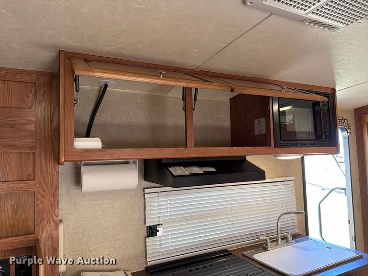 image for item EP7902 2014 Forest River Real-Lite Mini Lite 2109 S camper