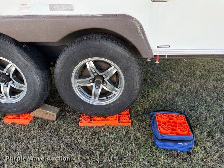 image for item EP7902 2014 Forest River Real-Lite Mini Lite 2109 S camper