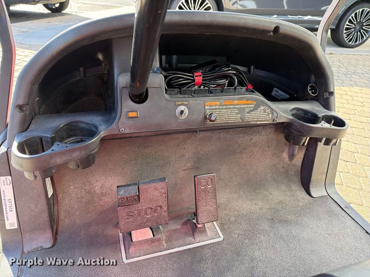 image for item EP7919 2006 Club Car Precedent golf cart