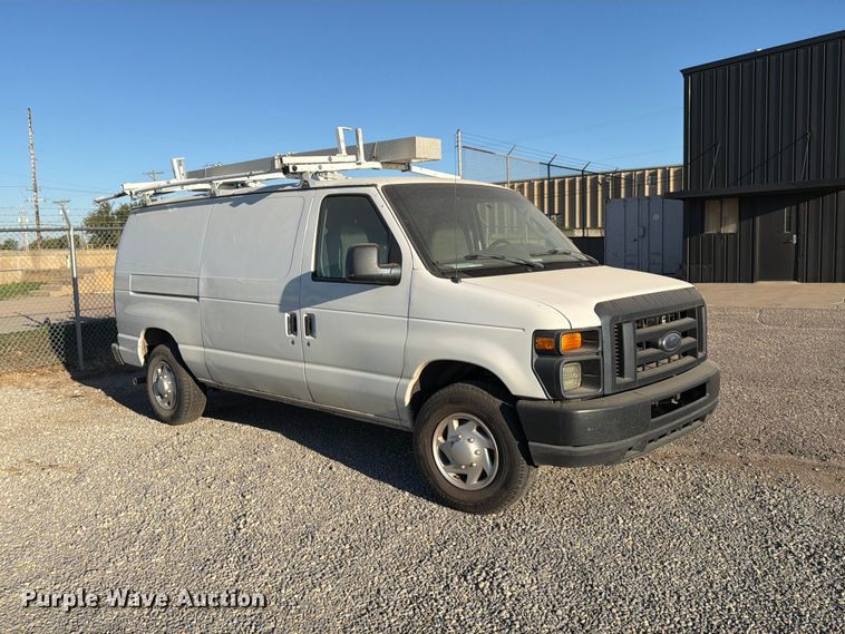 image for item EP7922 2008 Ford E250 van