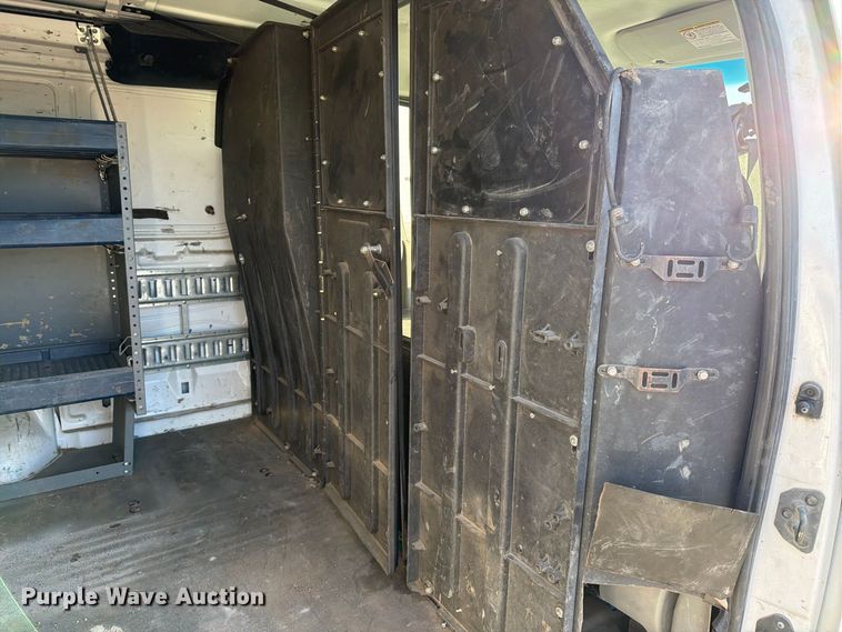 image for item EP7922 2008 Ford E250 van