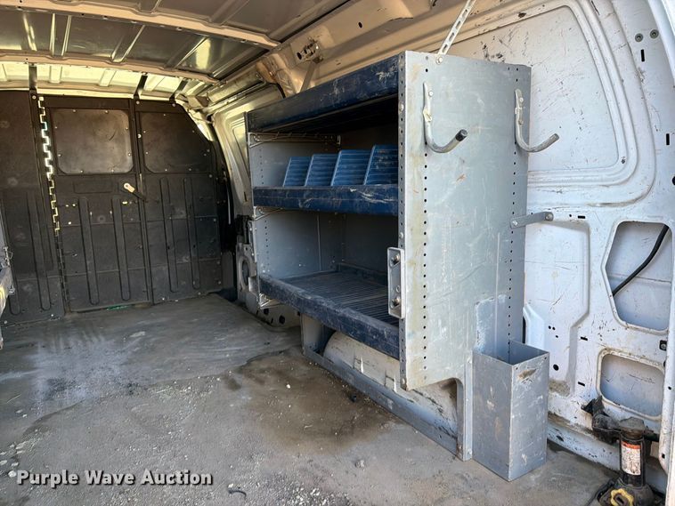 image for item EP7922 2008 Ford E250 van