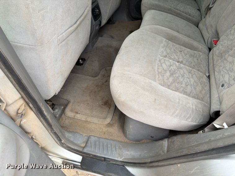 image for item ER1923 2005 GMC Envoy SUV