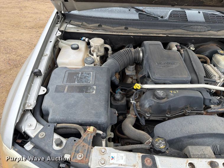 image for item ER1923 2005 GMC Envoy SUV