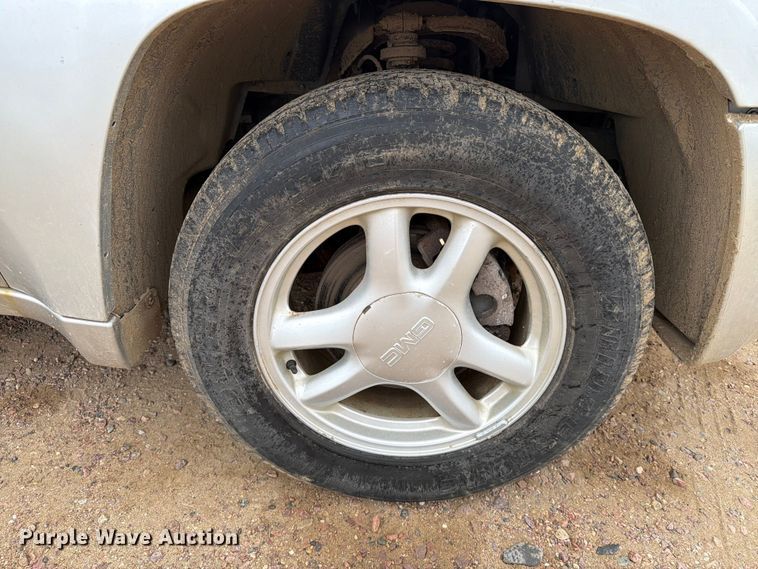 image for item ER1923 2005 GMC Envoy SUV