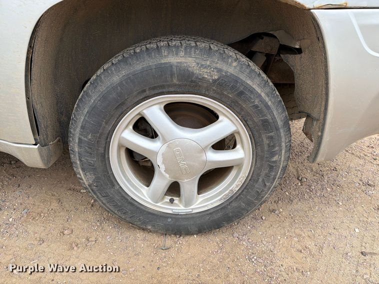 image for item ER1923 2005 GMC Envoy SUV