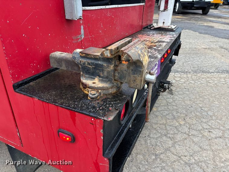 image for item ER3376 2014 RAM 3500 utility bed pickup truck