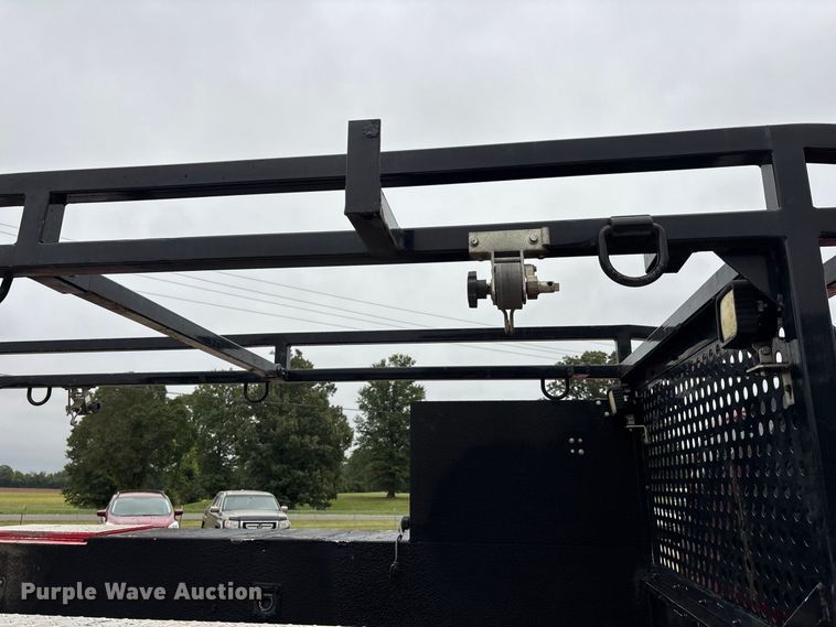 image for item ER3376 2014 RAM 3500 utility bed pickup truck