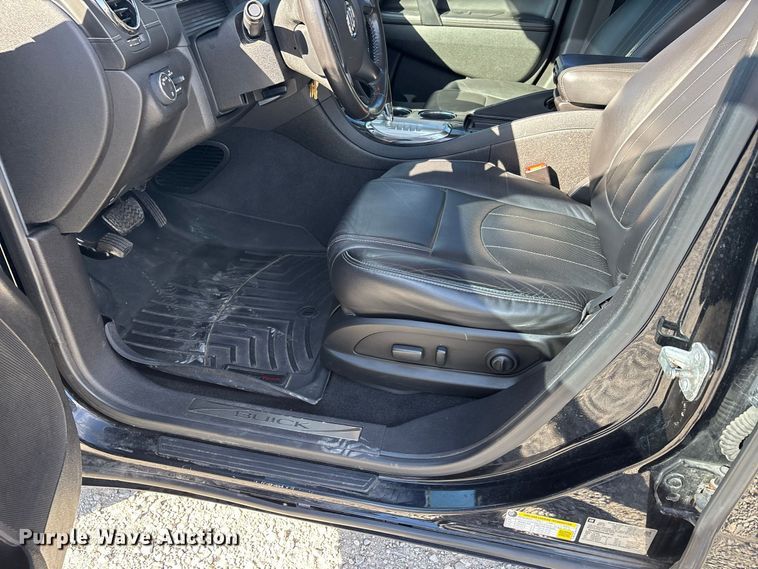 image for item ER3427 2017 Buick Enclave SUV