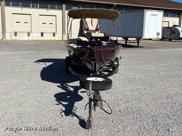 image for item ER3428 2000 Lowe 160W boat