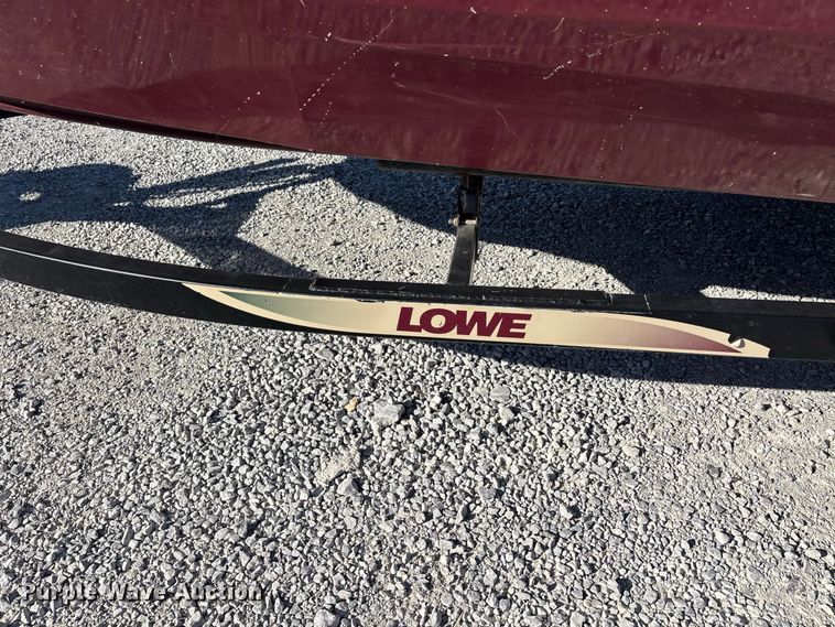 image for item ER3428 2000 Lowe 160W boat