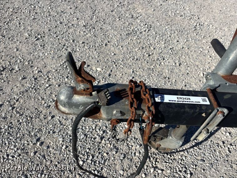 image for item ER3428 2000 Lowe 160W boat