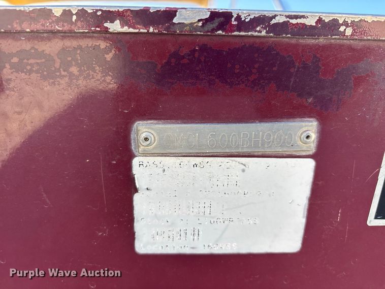 image for item ER3428 2000 Lowe 160W boat
