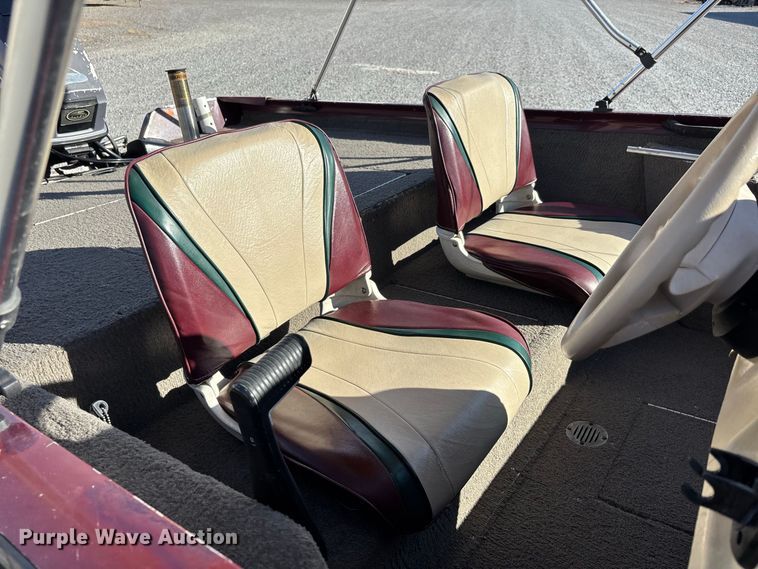 image for item ER3428 2000 Lowe 160W boat