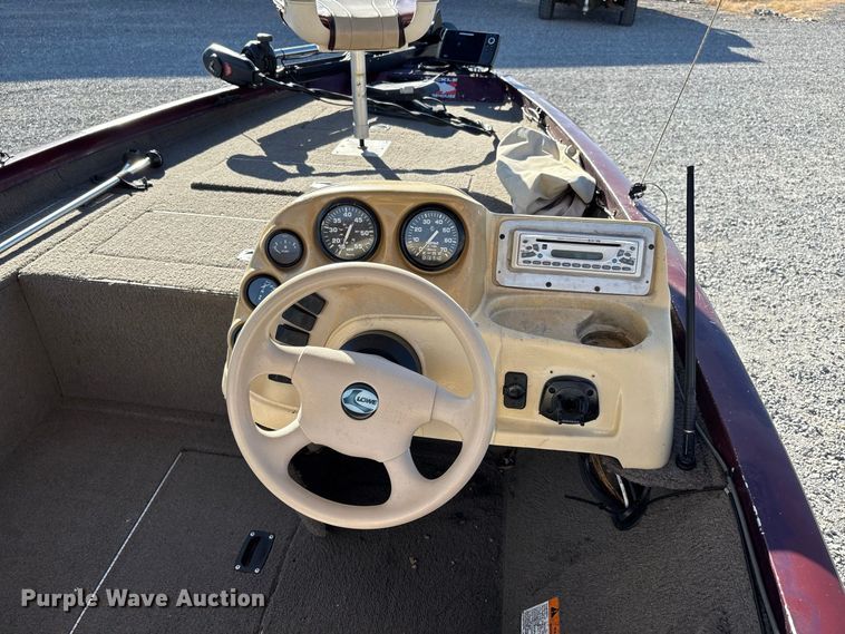 image for item ER3428 2000 Lowe 160W boat
