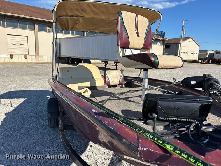 image for item ER3428 2000 Lowe 160W boat