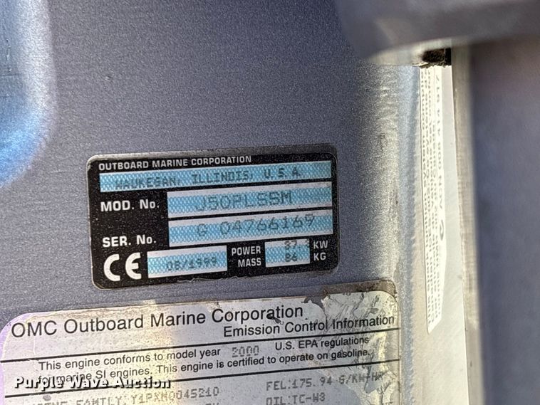 image for item ER3428 2000 Lowe 160W boat