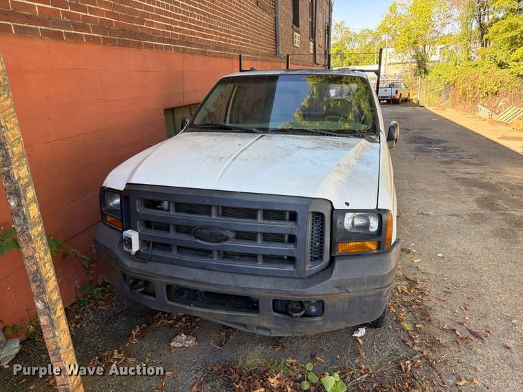 image for item ER3464 2006 Ford F250 Super Duty pickup truck