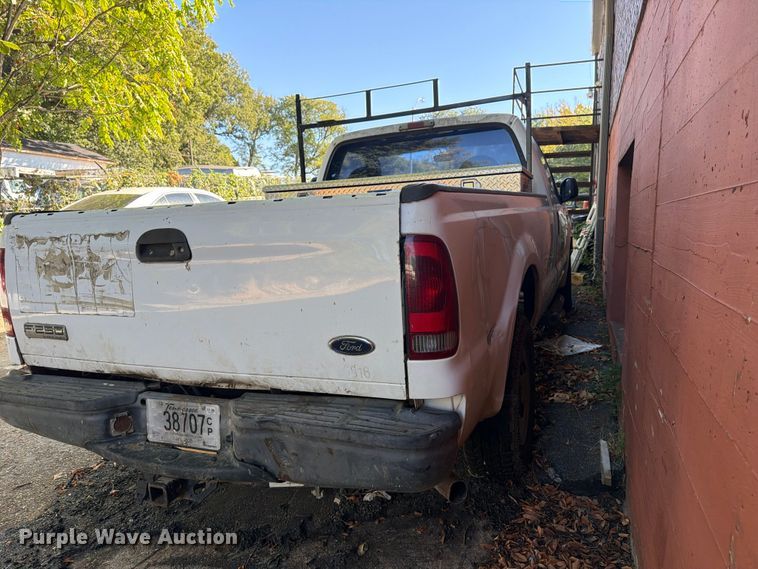 image for item ER3464 2006 Ford F250 Super Duty pickup truck