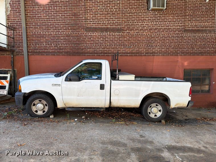 image for item ER3464 2006 Ford F250 Super Duty pickup truck