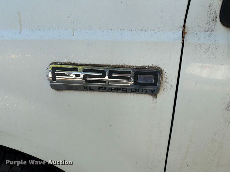 image for item ER3464 2006 Ford F250 Super Duty pickup truck