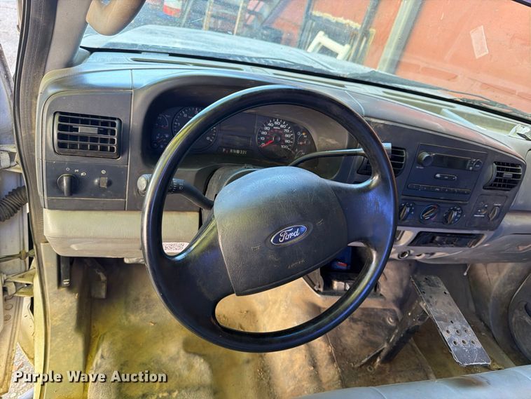 image for item ER3464 2006 Ford F250 Super Duty pickup truck