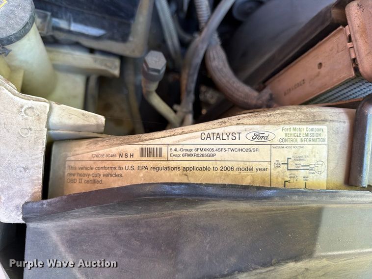 image for item ER3464 2006 Ford F250 Super Duty pickup truck