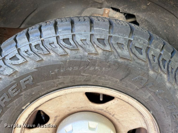 image for item ER3464 2006 Ford F250 Super Duty pickup truck