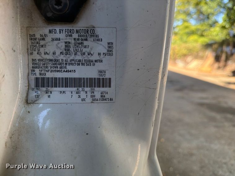 image for item ER3464 2006 Ford F250 Super Duty pickup truck