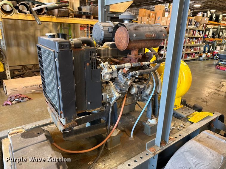 image for item ES1162 2015 Wacker Neuson APT4 pump