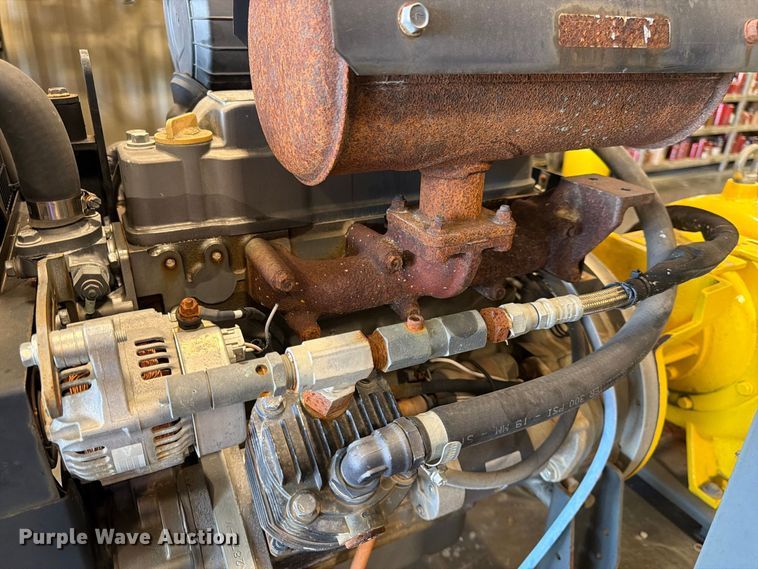image for item ES1162 2015 Wacker Neuson APT4 pump