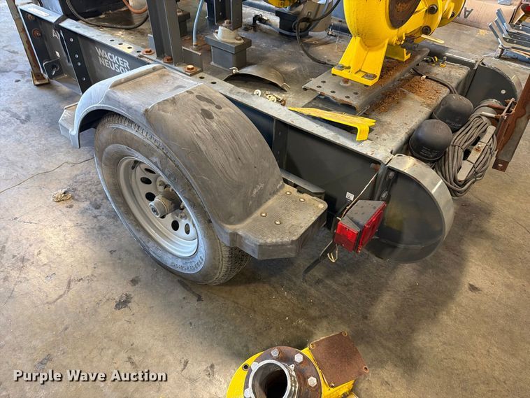 image for item ES1162 2015 Wacker Neuson APT4 pump