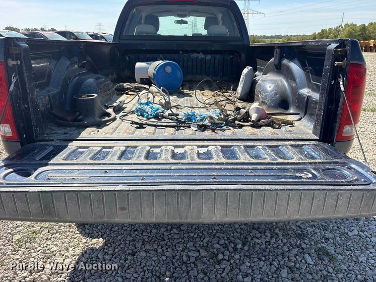 image for item ES8182 2006 Ram 1500 Crew Cab pickup truck