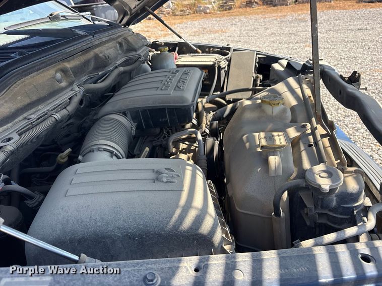 image for item ES8182 2006 Ram 1500 Crew Cab pickup truck