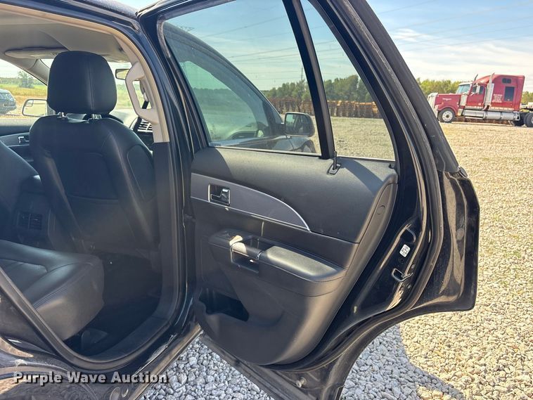 image for item ES8183 2014 Lincoln MKX SUV