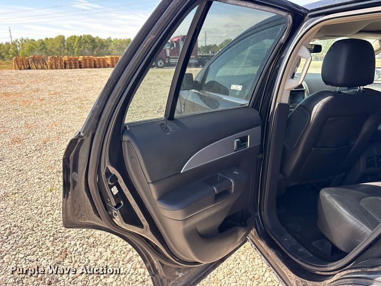 image for item ES8183 2014 Lincoln MKX SUV