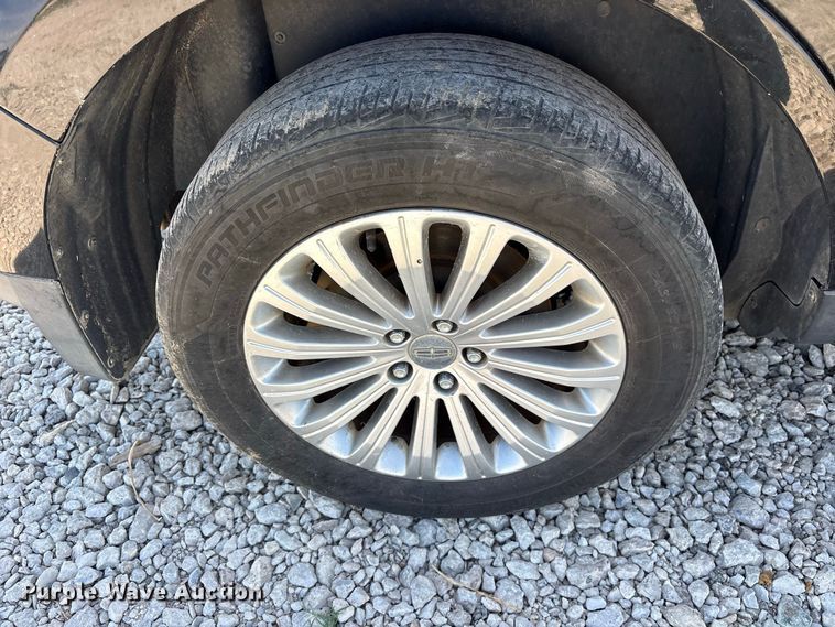 image for item ES8183 2014 Lincoln MKX SUV