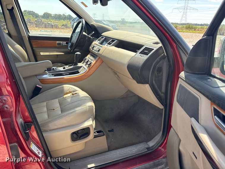image for item ES8185 2010 Land Rover Range Rover Sport SUV