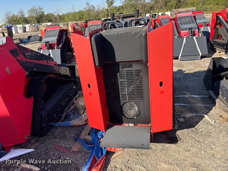 image for item ES8345 Erie SCL850 compact utility loader