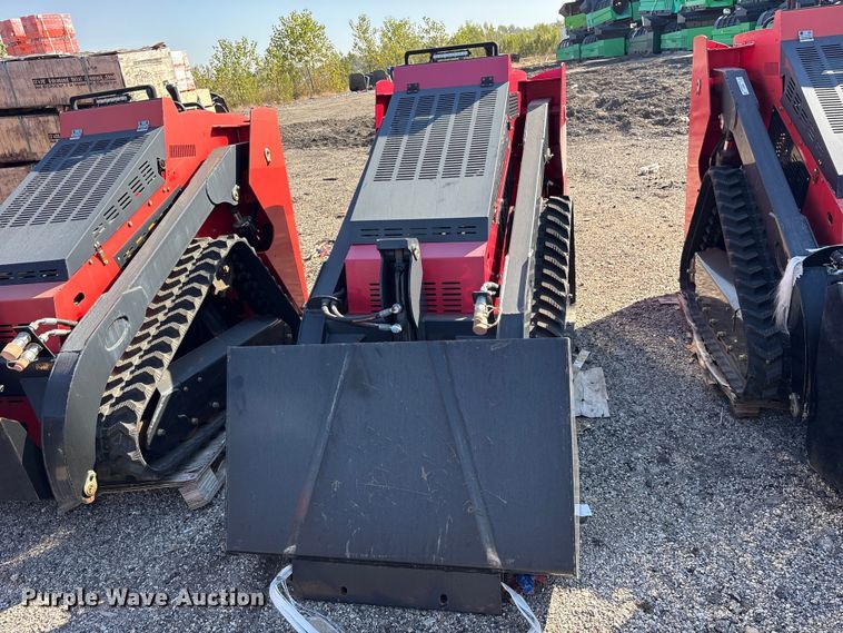 image for item ES8349 Erie SCL850 compact utility loader