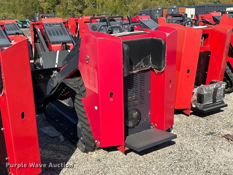 image for item ES8349 Erie SCL850 compact utility loader