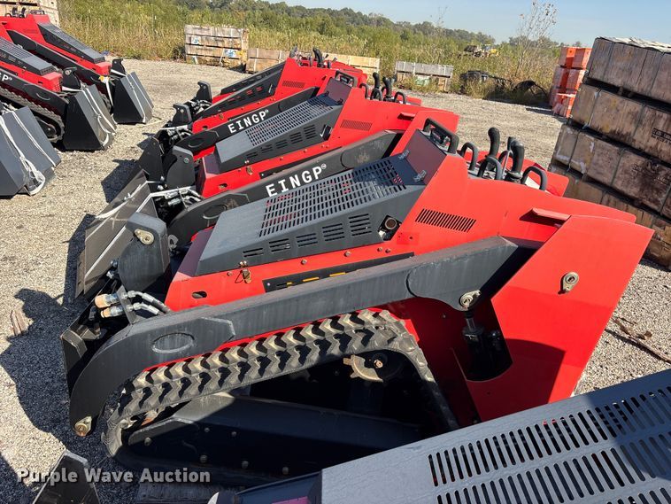 image for item ES8350 Erie SCL850 compact utility loader