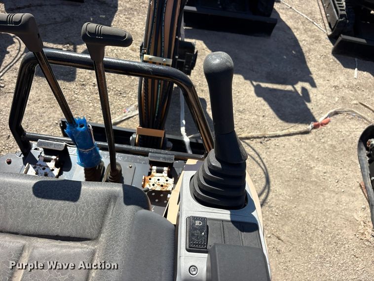 image for item ES8365 2024 Erie EM15 mini excavator