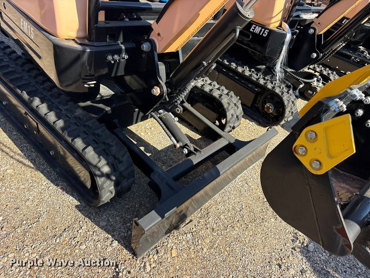 image for item ES8386 2024 Erie EM15 mini excavator