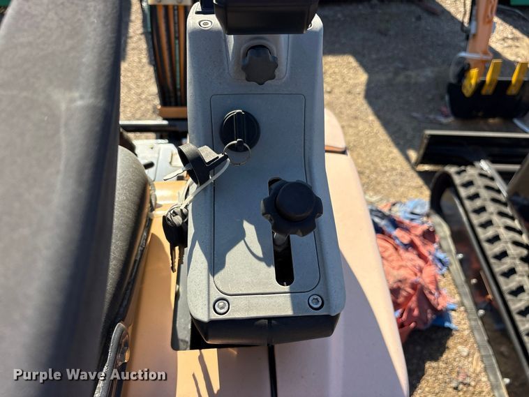 image for item ES8387 2024 Erie EM15 mini excavator
