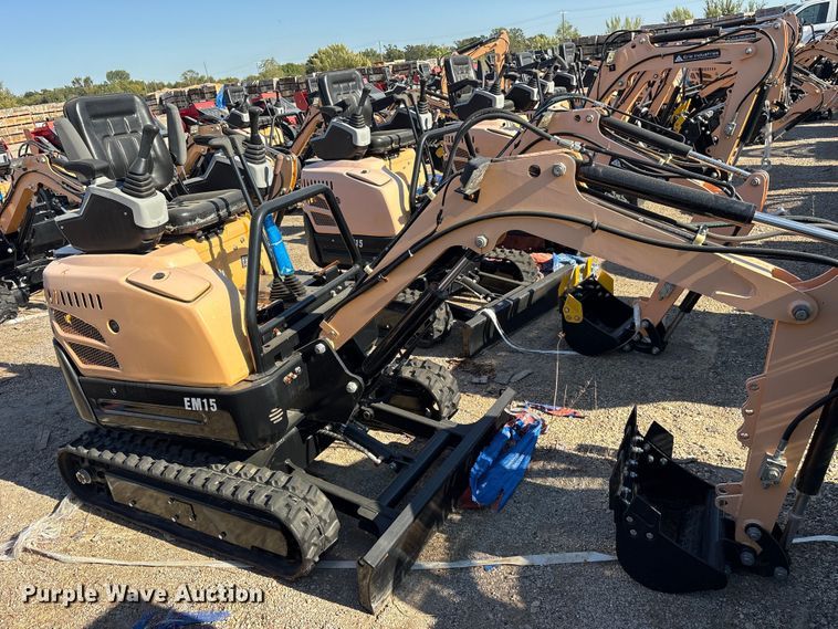 image for item ES8389 2024 Erie EM15 mini excavator