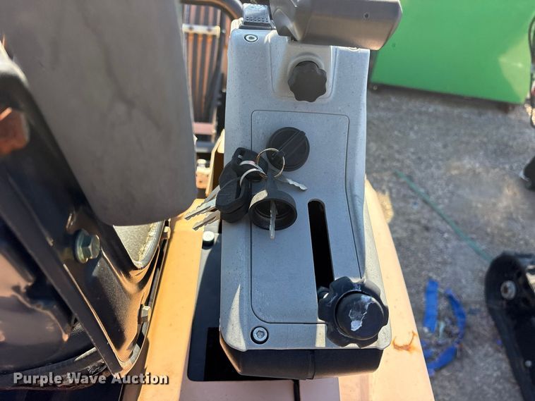 image for item ES8389 2024 Erie EM15 mini excavator