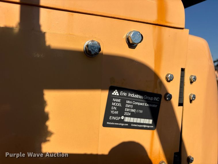 image for item ES8389 2024 Erie EM15 mini excavator